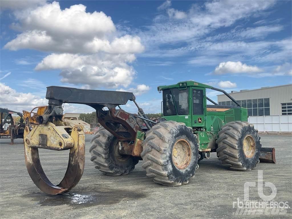 John Deere 848L 목재스키더