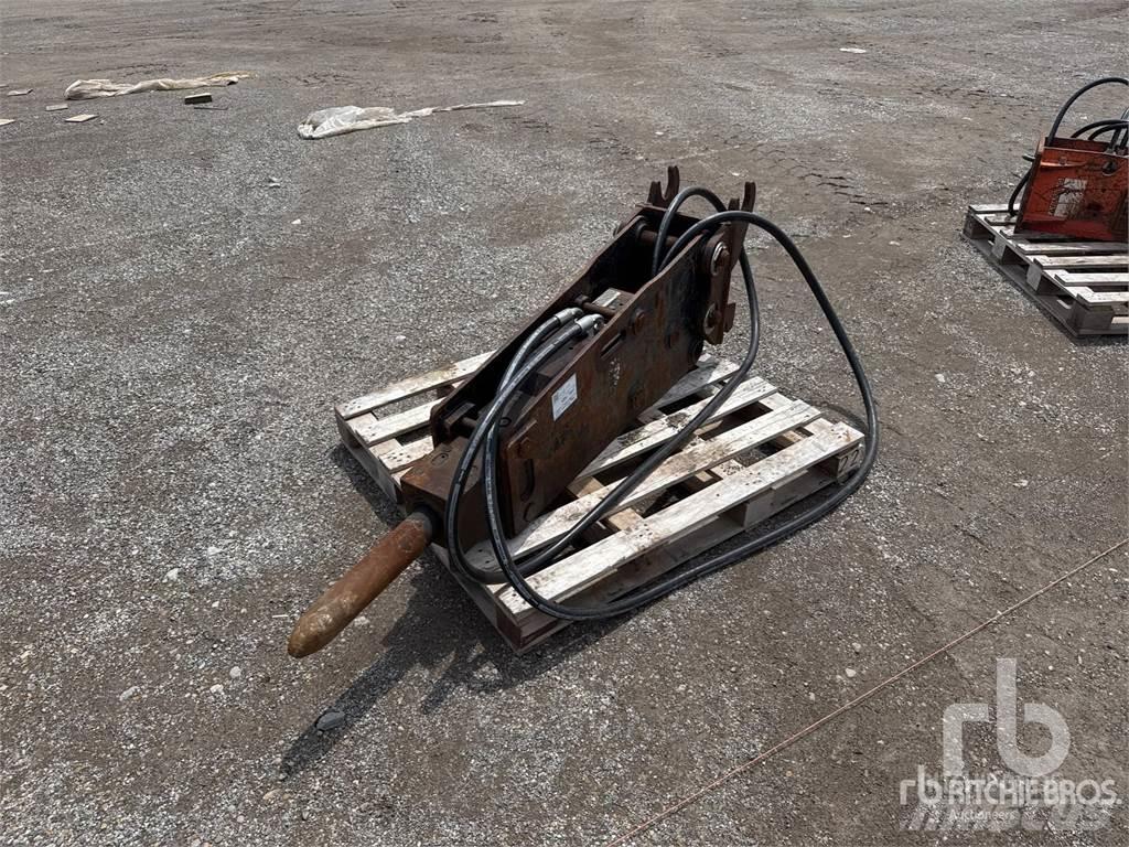 John Deere HH60 브레이커