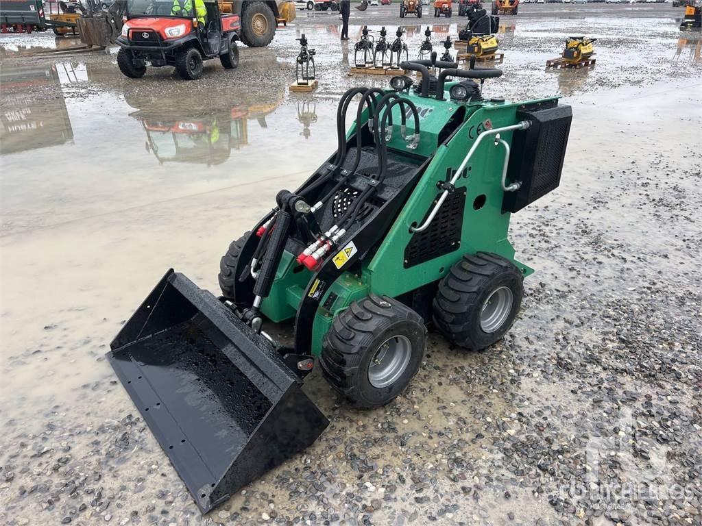 JPC HT320  스키드로더
