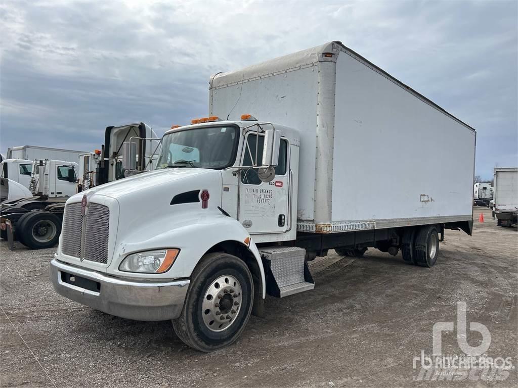 Kenworth T270 패널 화물차