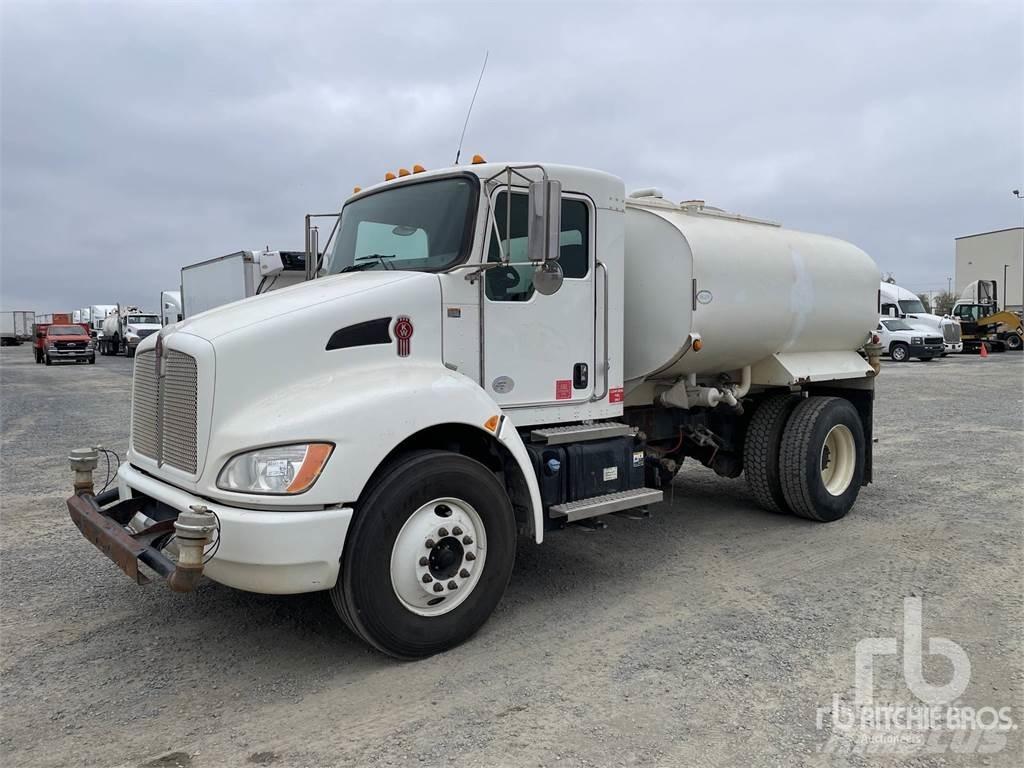 Kenworth T270 급수차