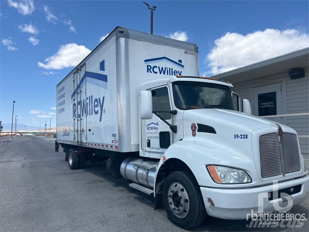 Kenworth T270 패널 화물차