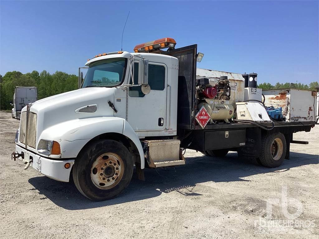 Kenworth T300 시립/다목적 차량