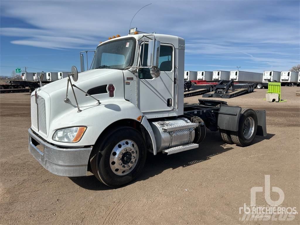 Kenworth T370 트랙터 유닛