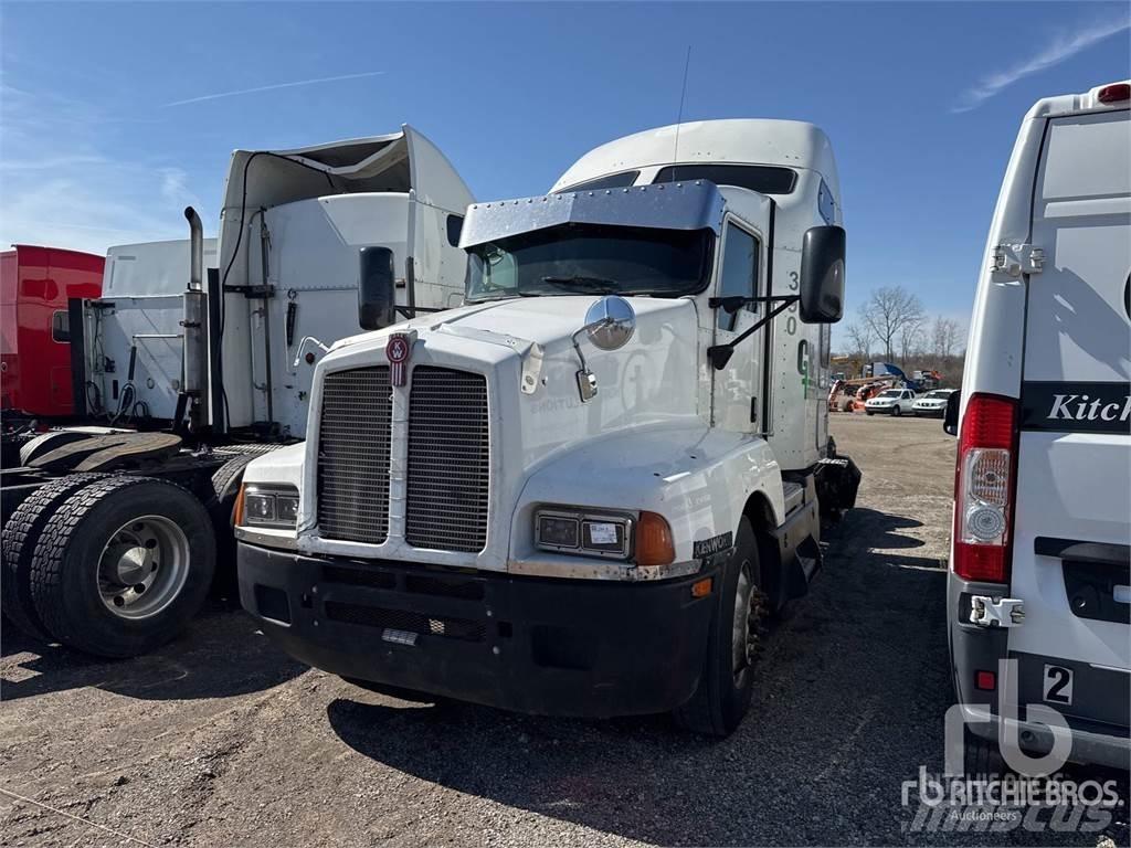Kenworth T600 트랙터 유닛