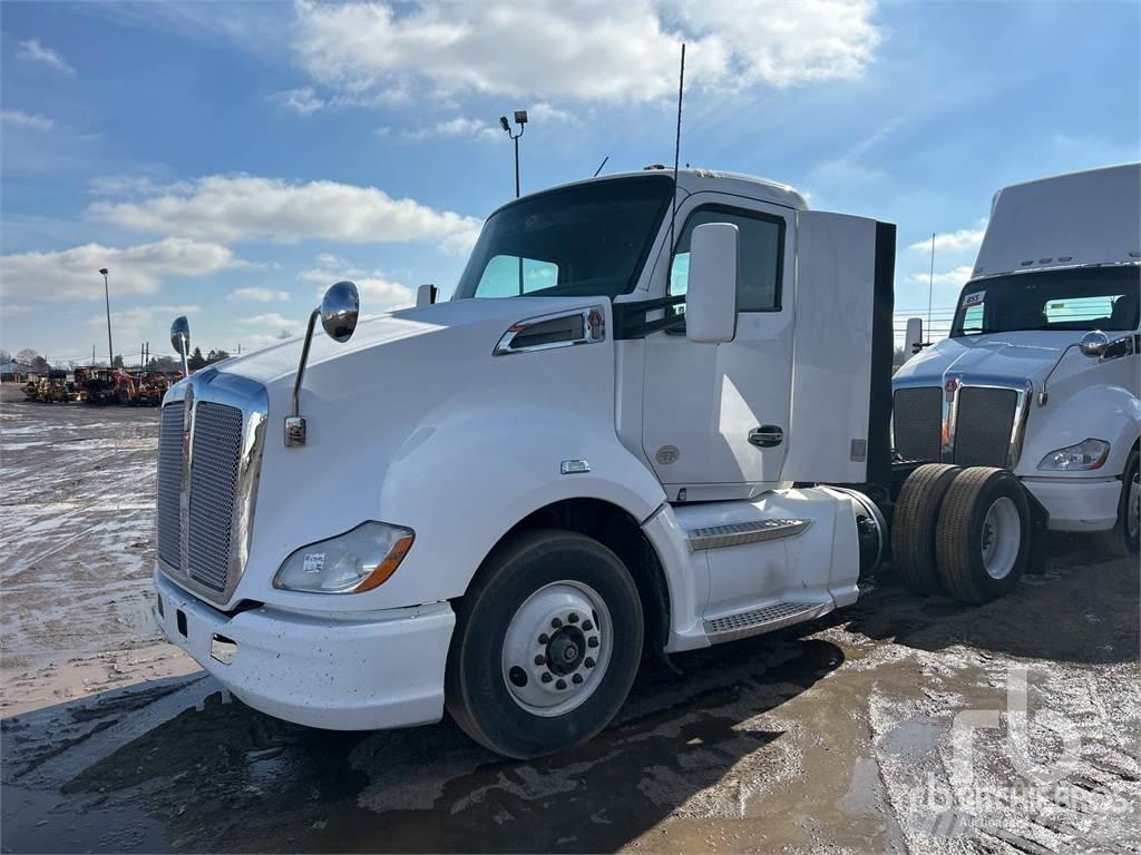 Kenworth T680 트랙터 유닛