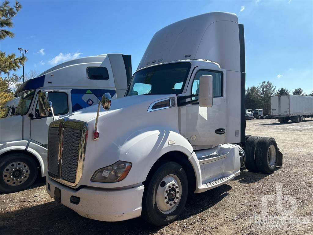 Kenworth T680 트랙터 유닛