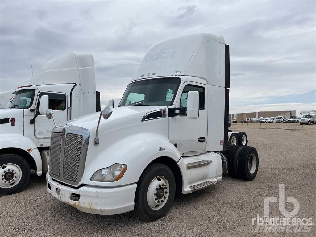 Kenworth T680 트랙터 유닛