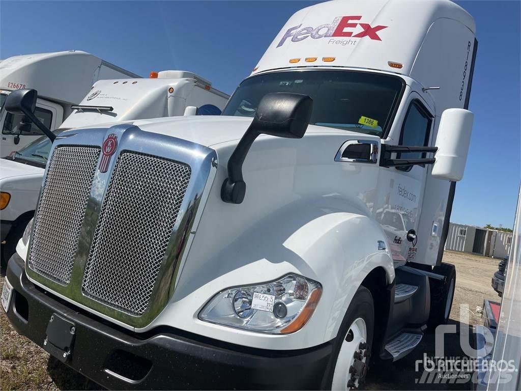 Kenworth T680 트랙터 유닛