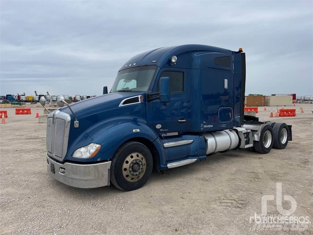 Kenworth T680 트랙터 유닛