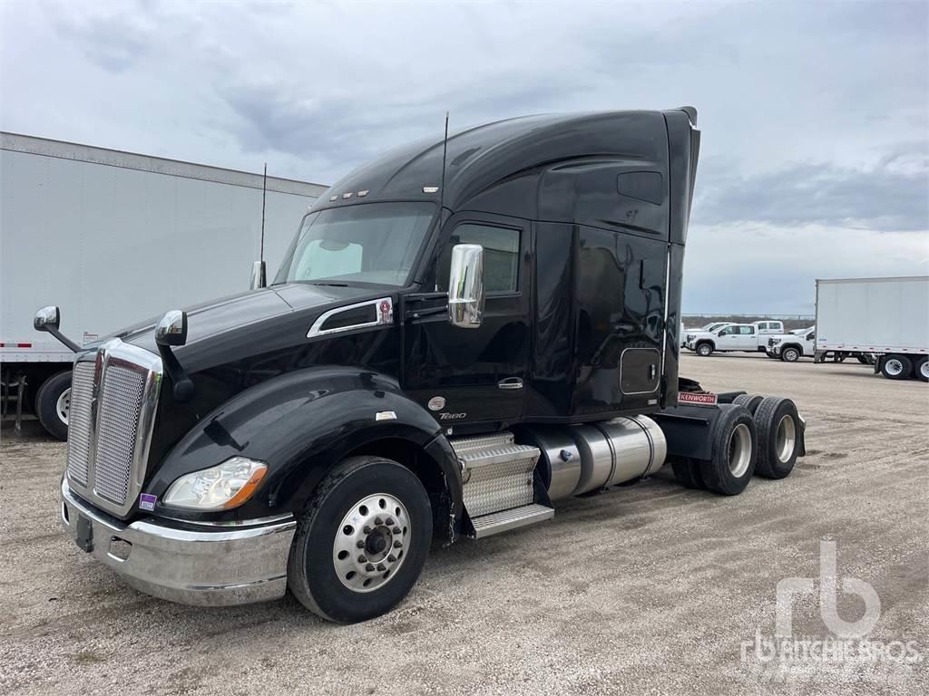 Kenworth T680 트랙터 유닛