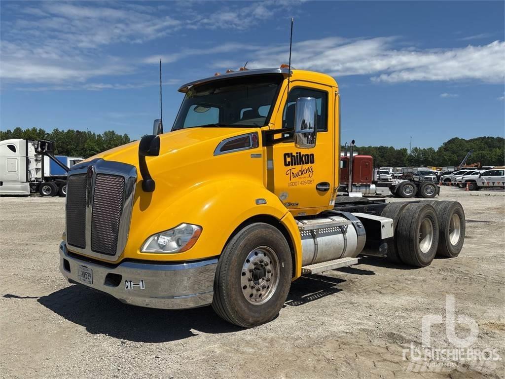 Kenworth T680 새시 운전실 트럭