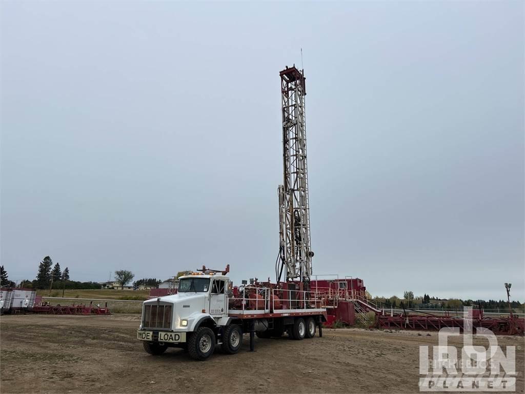 Kenworth T800 이동식 드릴 리그 트럭