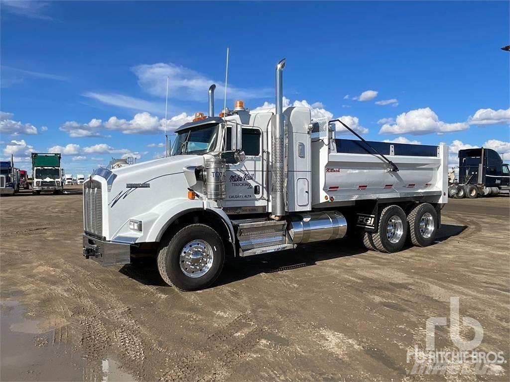 Kenworth T800 덤프 트럭