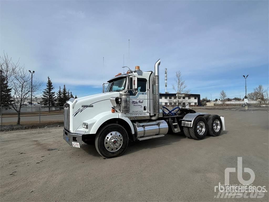 Kenworth T800 트랙터 유닛