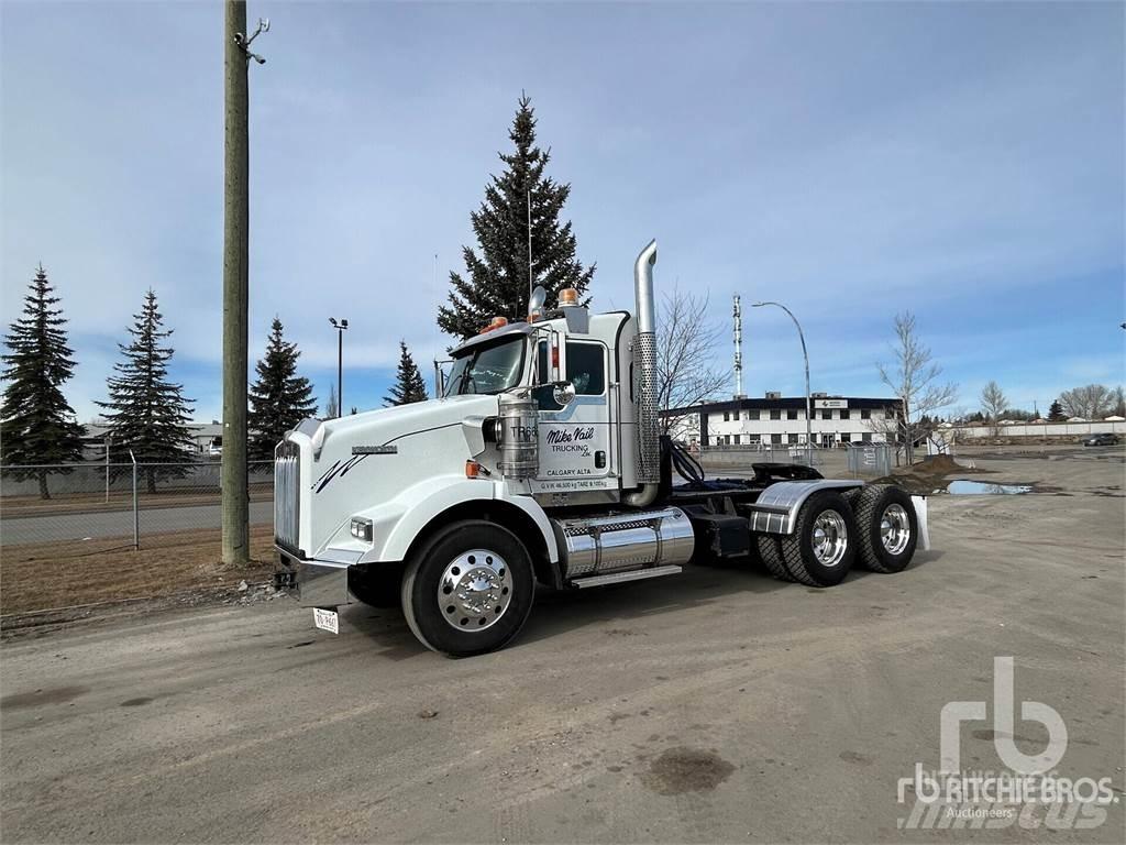 Kenworth T800 트랙터 유닛