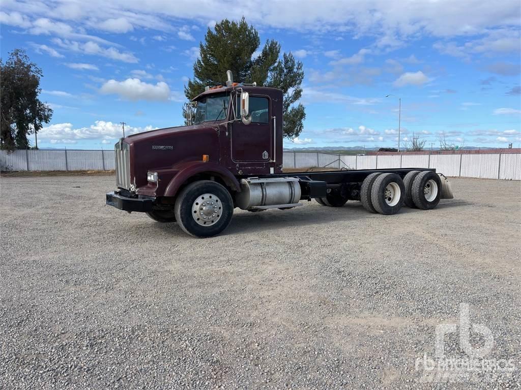 Kenworth T800 새시 운전실 트럭