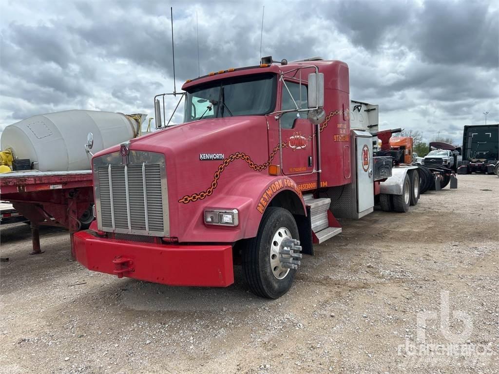 Kenworth T800 플랫베드/윈치 트럭