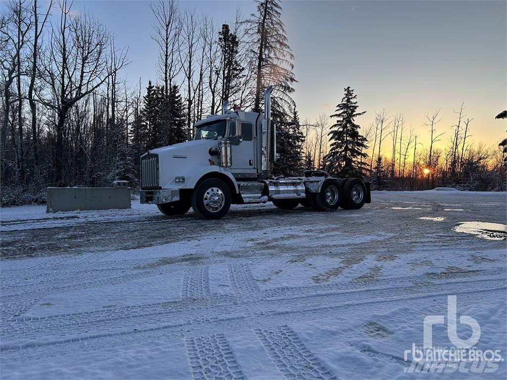Kenworth T800 트랙터 유닛