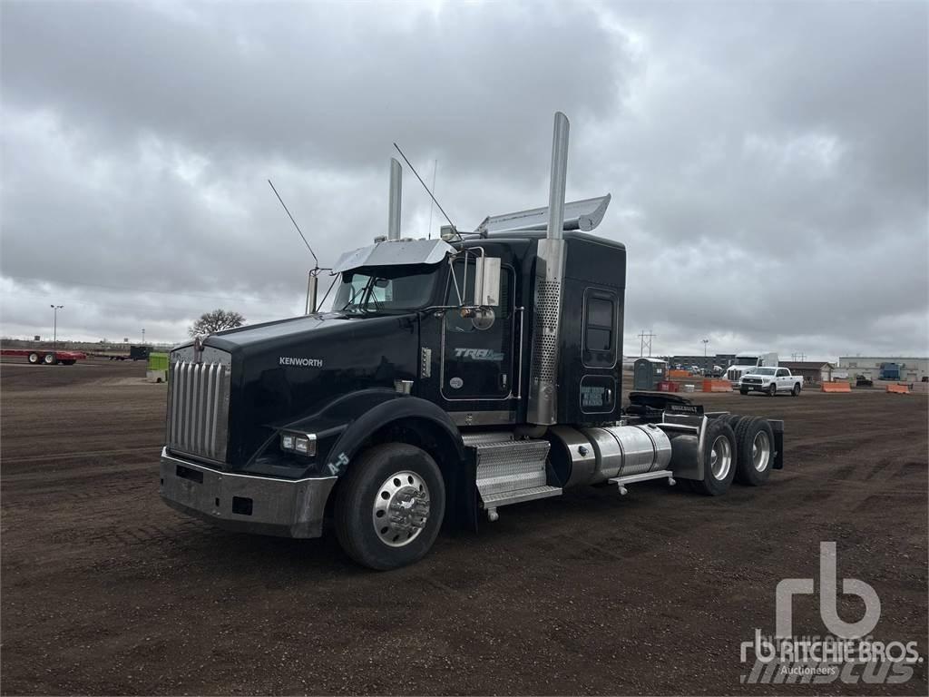 Kenworth T800 트랙터 유닛