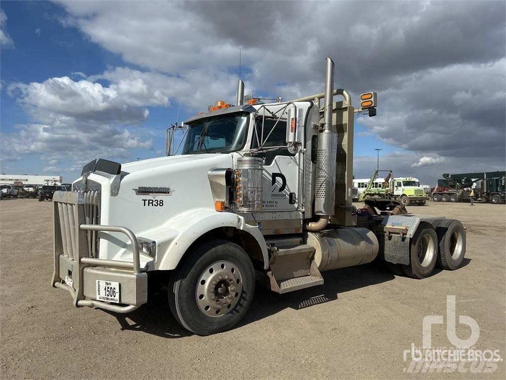 Kenworth T800 트랙터 유닛
