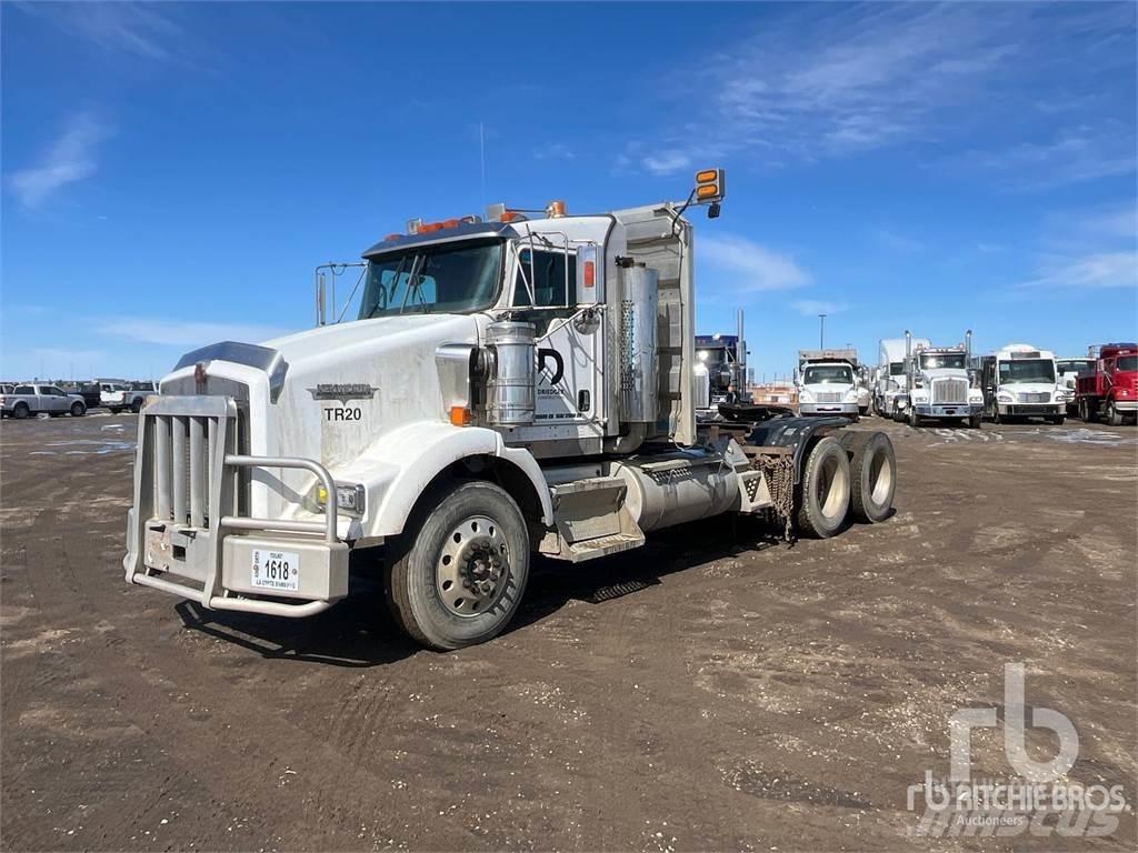 Kenworth T800 트랙터 유닛