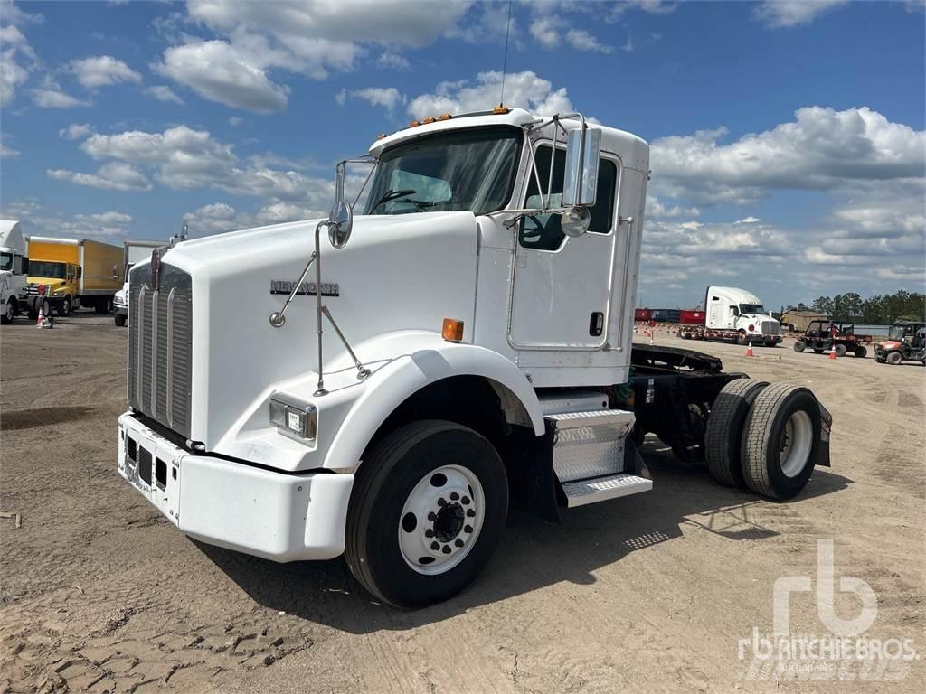 Kenworth T800 트랙터 유닛