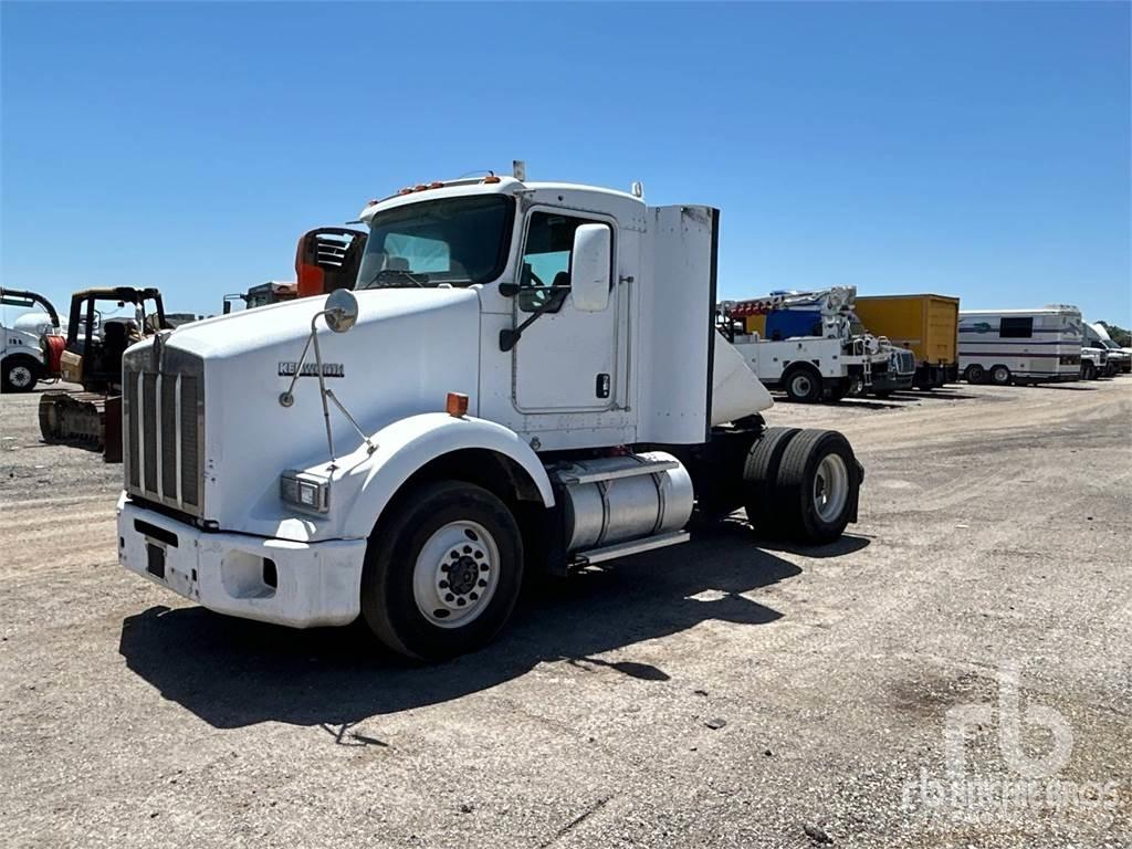 Kenworth T800 트랙터 유닛