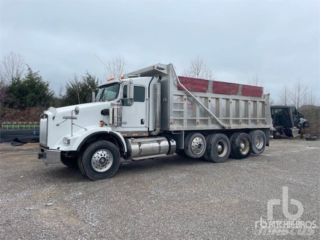 Kenworth T800 덤프 트럭