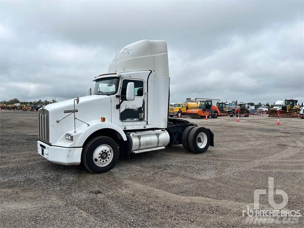 Kenworth T800 트랙터 유닛