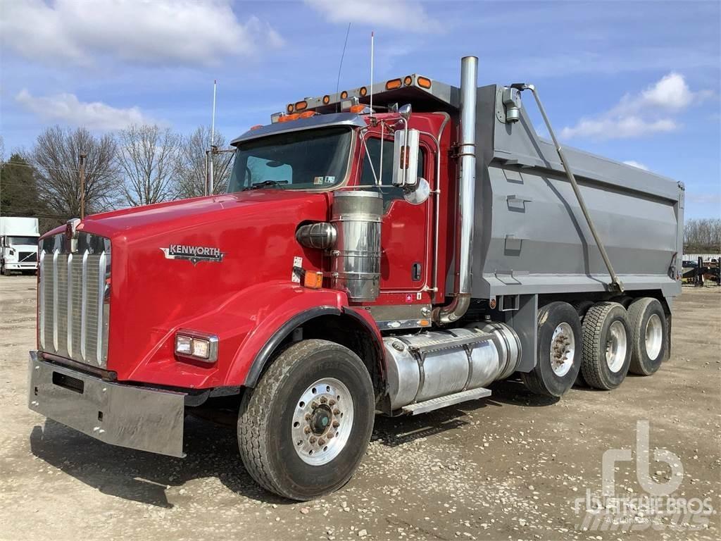 Kenworth T800 덤프 트럭
