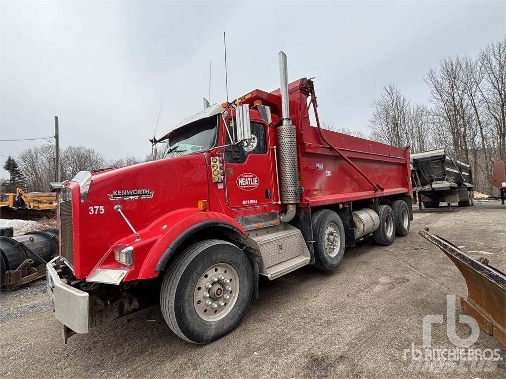 Kenworth T800 덤프 트럭