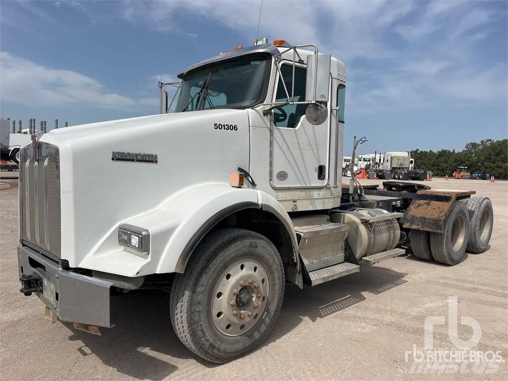Kenworth T800 트랙터 유닛
