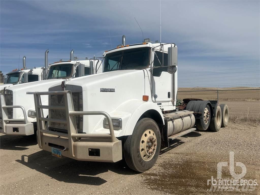 Kenworth T800 트랙터 유닛