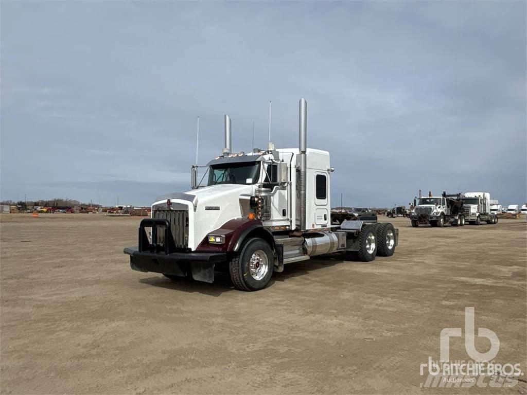 Kenworth T800 트랙터 유닛