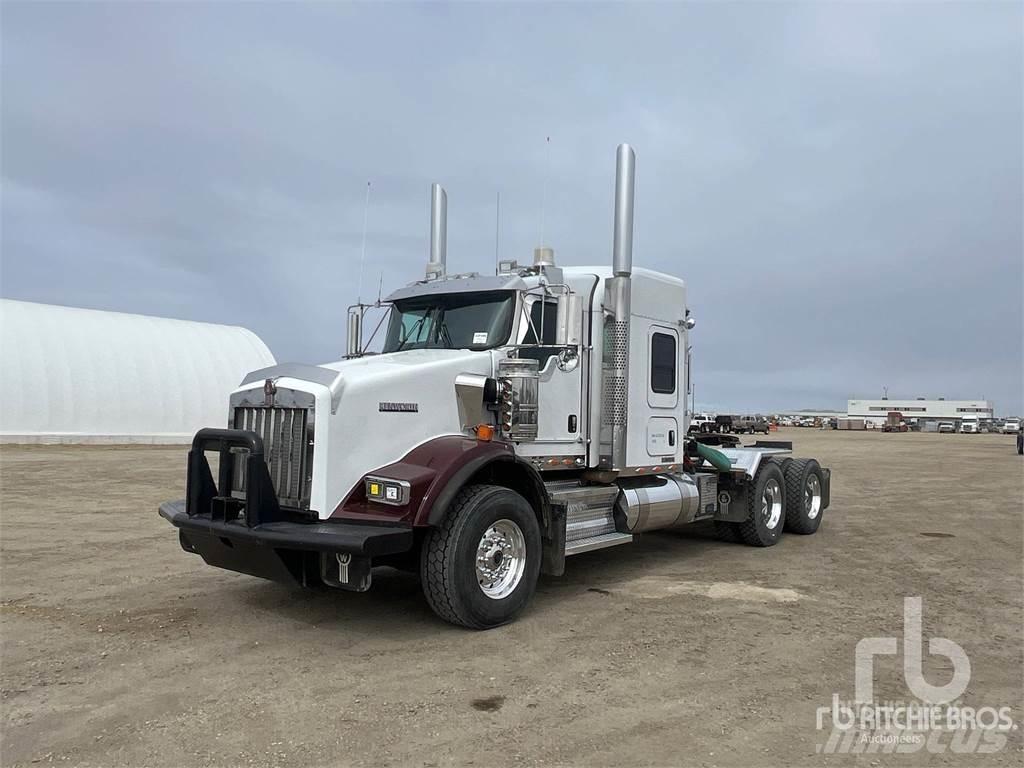 Kenworth T800 트랙터 유닛