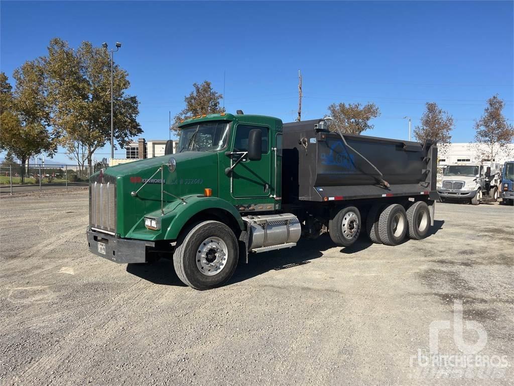 Kenworth T800 덤프 트럭
