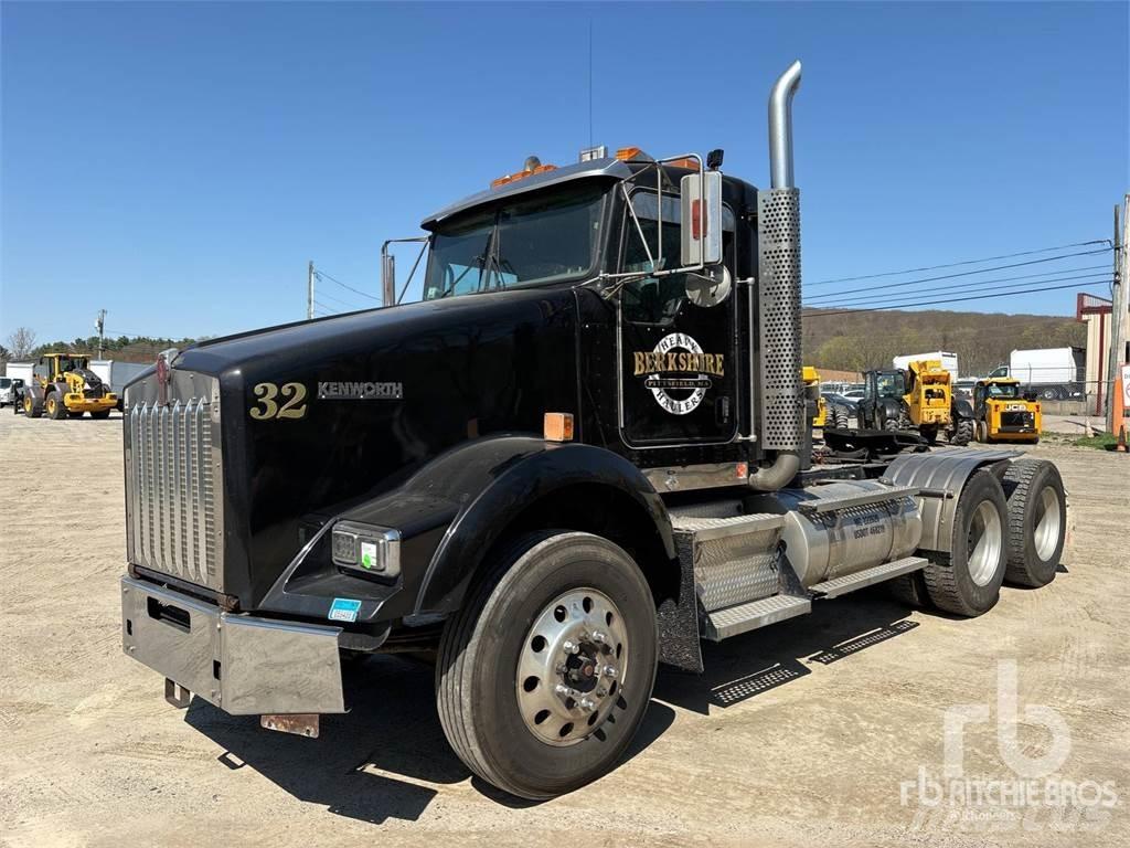 Kenworth T800 트랙터 유닛