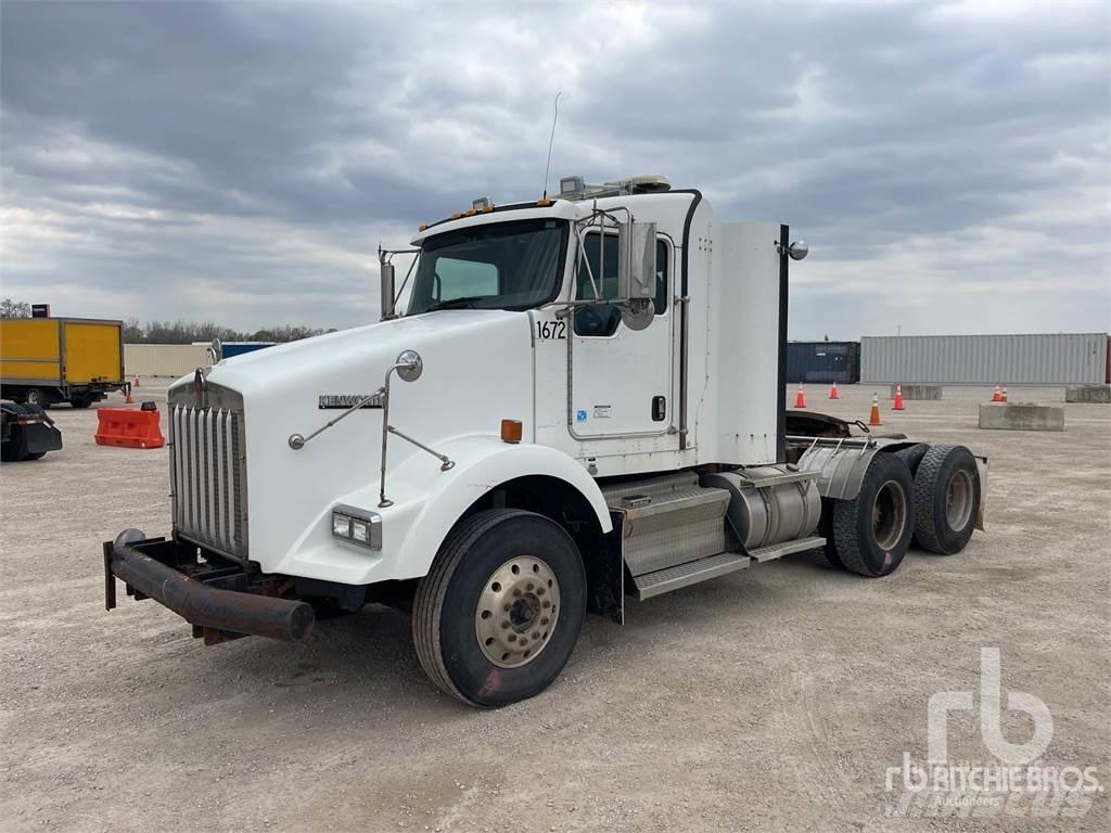 Kenworth T800 트랙터 유닛