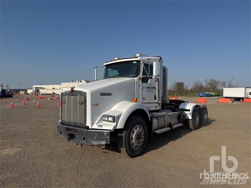 Kenworth T800 트랙터 유닛