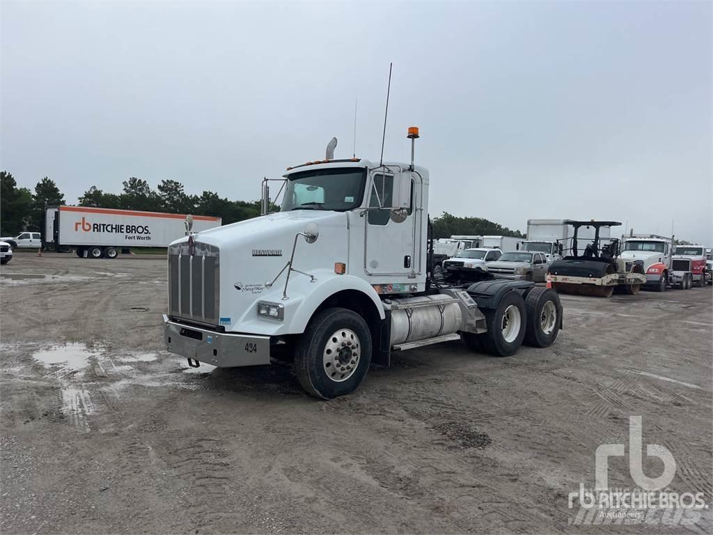 Kenworth T800 트랙터 유닛