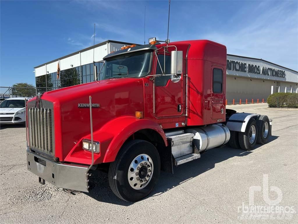 Kenworth T800 트랙터 유닛