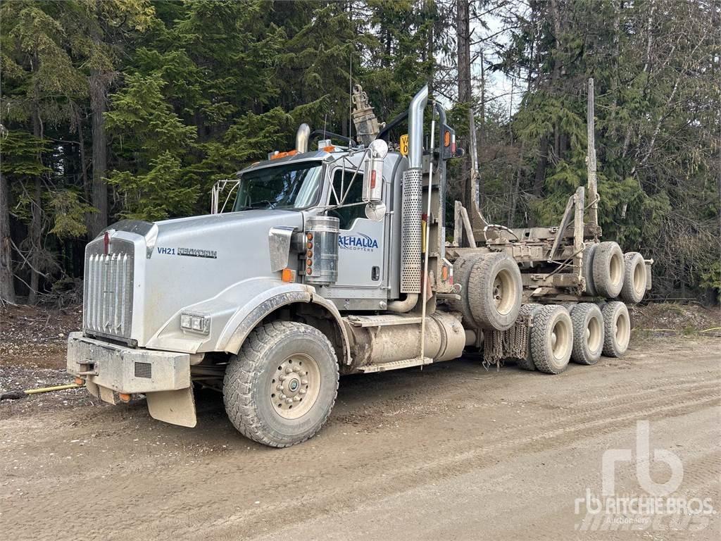 Kenworth T800 목재 트럭