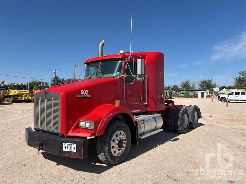 Kenworth T800 트랙터 유닛