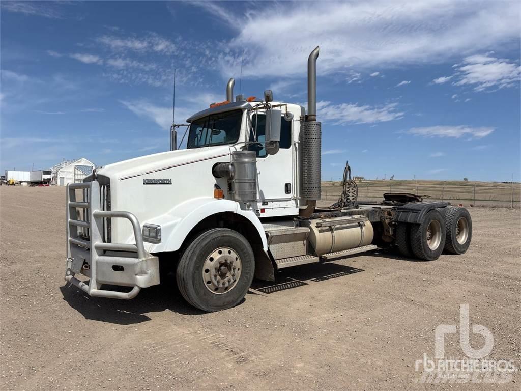 Kenworth T800 트랙터 유닛