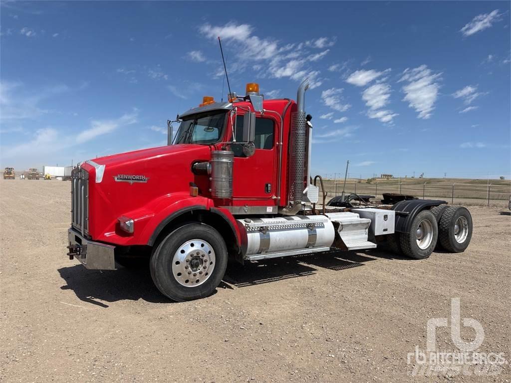 Kenworth T800 트랙터 유닛
