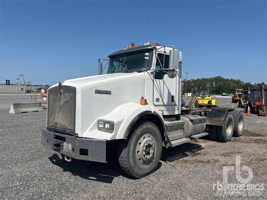 Kenworth T800 트랙터 유닛