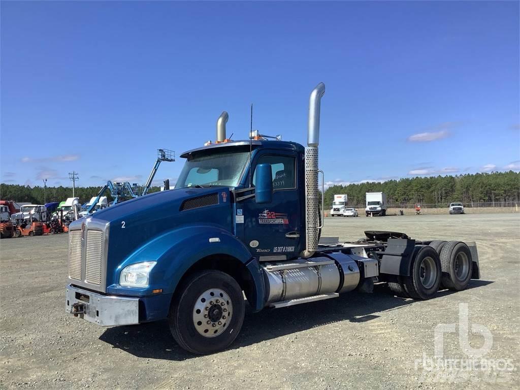 Kenworth T880 트랙터 유닛