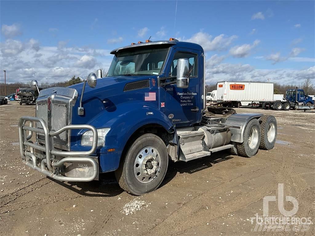 Kenworth T880 트랙터 유닛