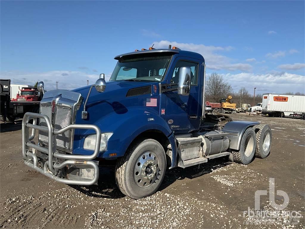 Kenworth T880 트랙터 유닛